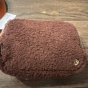 lululemon athletica Brown Sherpa Bag